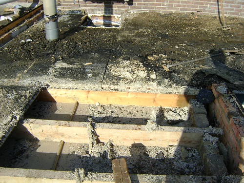 Archieffoto's renovatie bitumen dak woning Sittard